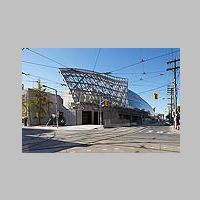 Frank Gehry, Art Gallery of Ontario, photo by Larry Koester on Wikipedia.jpg